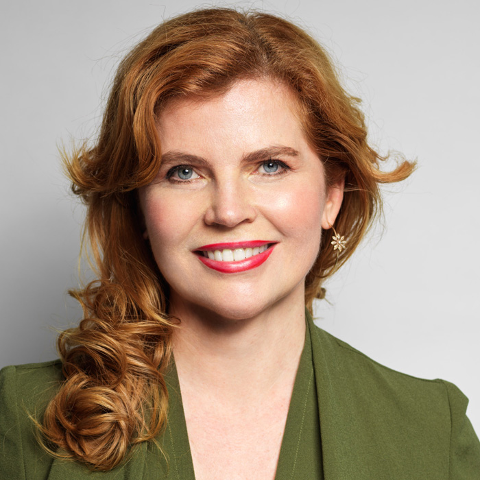 Dr. Maria Riedhart-Huter